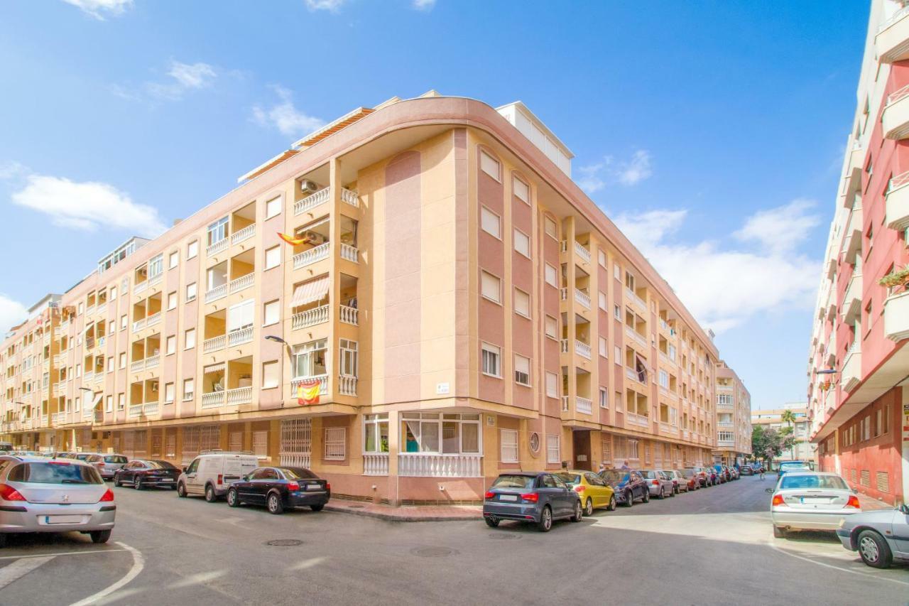 Jose Hurtado Apartamento Torrevieja Kültér fotó